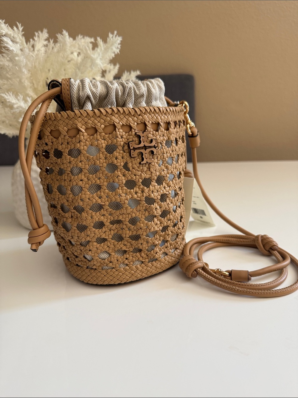 Tory Burch Woven Leather Bucket Bag in Honeycomb Tan NWT $450